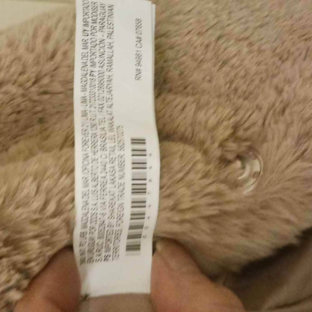 FOREVER 21 Fauxfur cream color Crop jacket - Picture 4 of 6